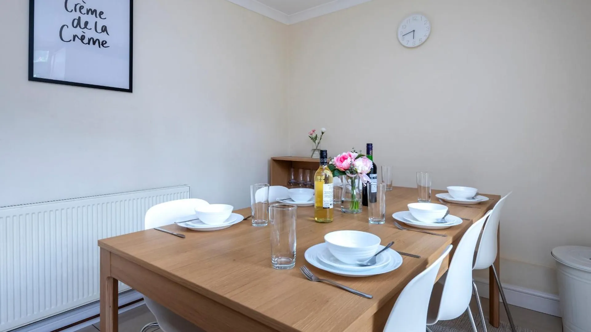 Spacious 3 Bedroom Whitechapel City Home - 9 Mins From Tower Bridge With Free Parking & Garden London